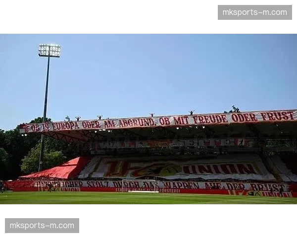 柏林赫塔主场翻新计划纳入更多国际接待设施,以应对未来申办欧冠决赛